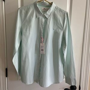 Vineyard Vines Oxford stripe classic button down. New with tags!